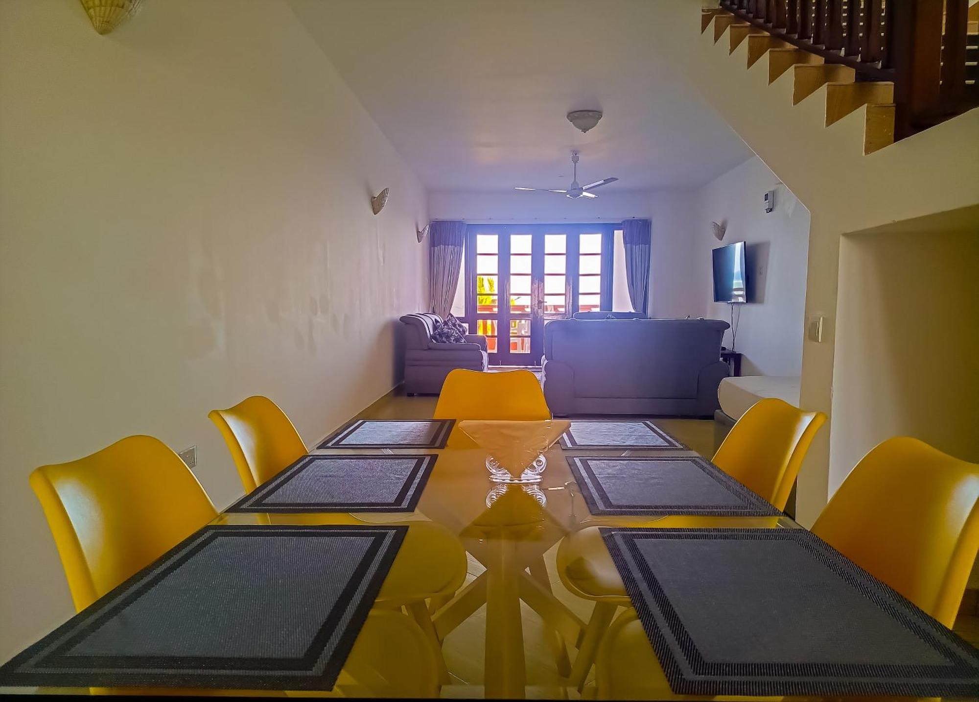 Ivory Beachfront Stays 몸바사 외부 사진